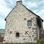 Le Chant Du Grillon Le Nayrac